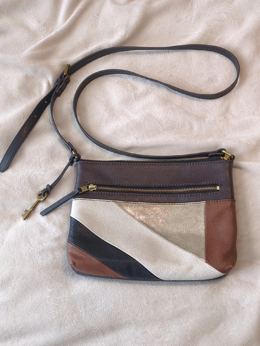 Fossil Patchwork Leather Crossbody in Brown, White & Black with Metallic Accent
